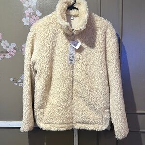 Uniqlo Cream Sherpa Zip Jacket